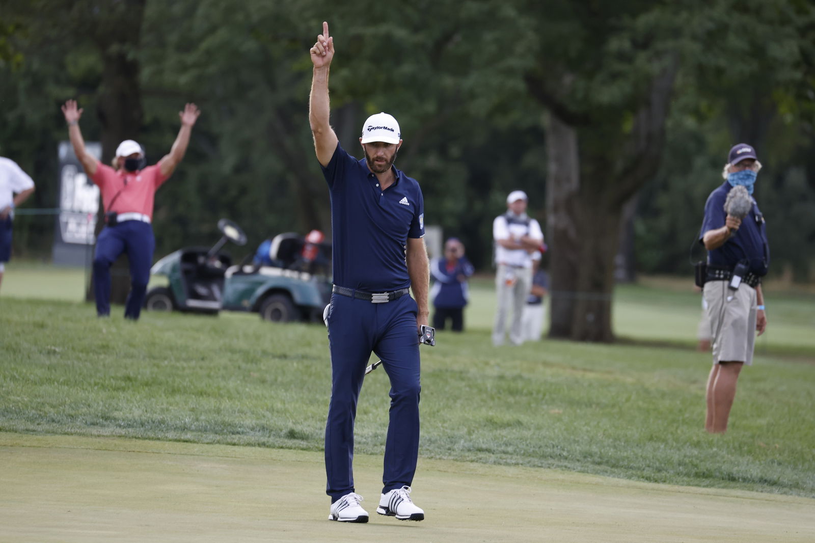 Social media reacts to 18th hole BACKBOARD at ANA Inspiration